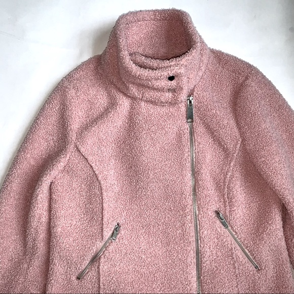Nordstrom pink girls boucle jacket with zippers - Picture 2 of 5